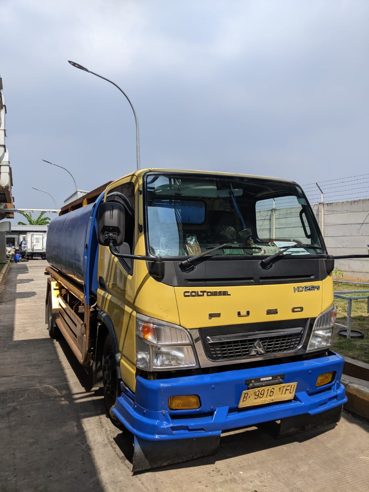 Jasa kontrak mobil tangki air Subang Jawa Barat 