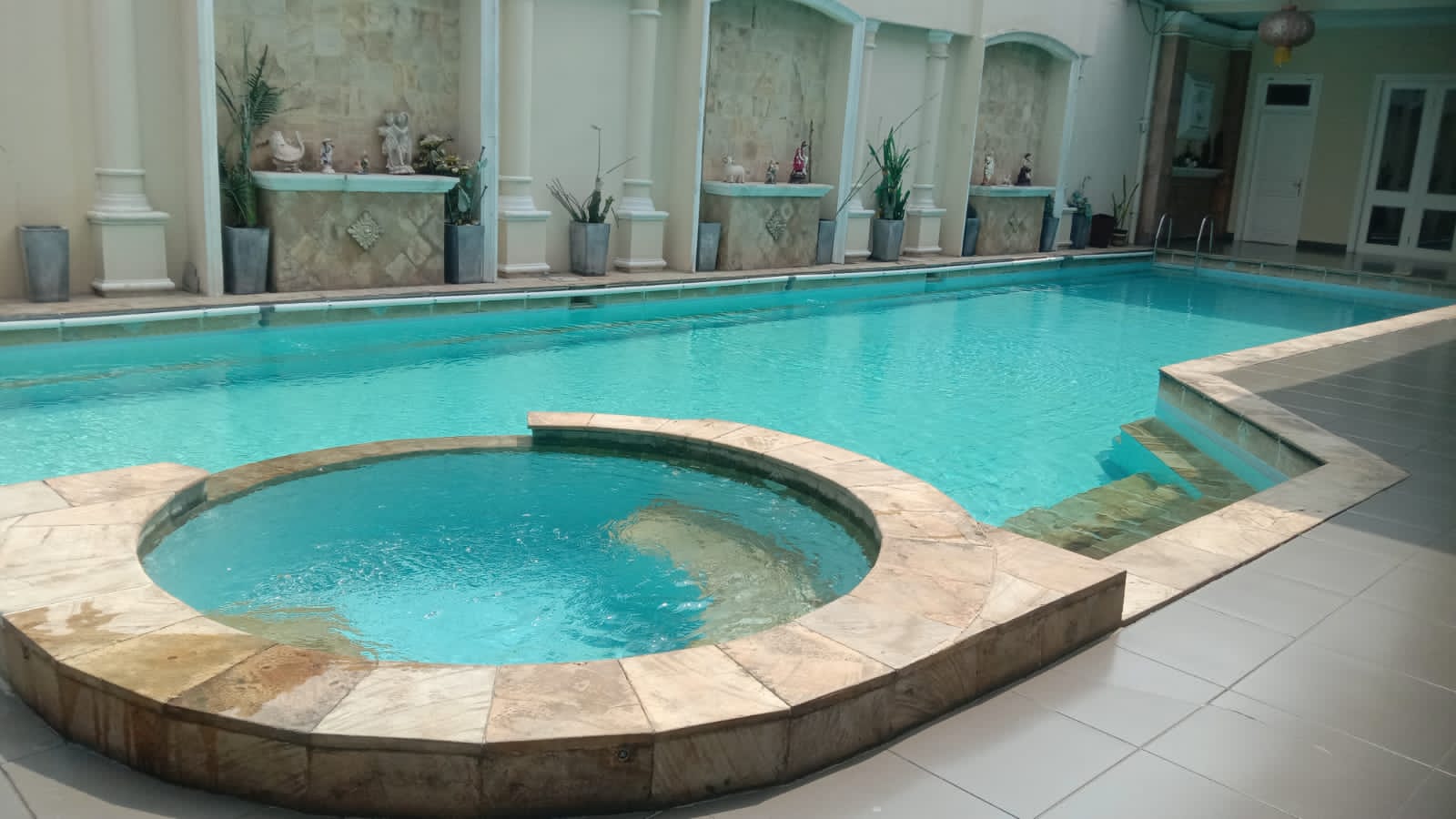 Jasa supplier air kolam renang Cibubur 